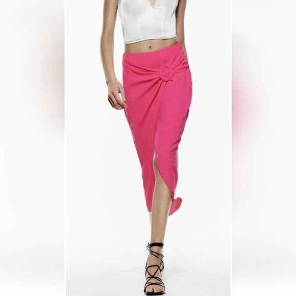 Zara Wrapping Midi Skirt In Fuchsia Size Small - Picture 1 of 12